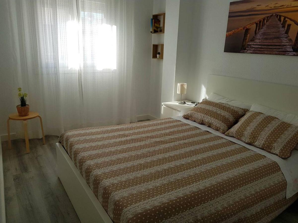Apartamento Con Garaje En Centro Historico!! Jerez de la Frontera Exterior foto